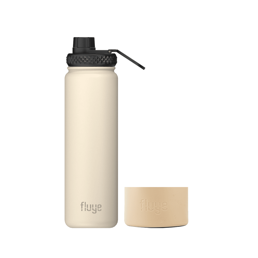 Image of Lleva tu hidratación al siguiente nivel con el match perfecto. El Kit Baja Sand Duo no solo cuida tu hidratación, sino también tu botella. La combinación de la Sport 700ml y un Boot protector te ofrece un look impecable y una funcionalidad superior para tu rutina diaria.