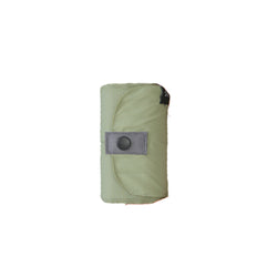 Image of  El Fluye Bag by Shupatto es el bolso inteligente con Japanese One-Pull Tech, que se expande con un solo movimiento y se pliega en segundos. Color Mori.